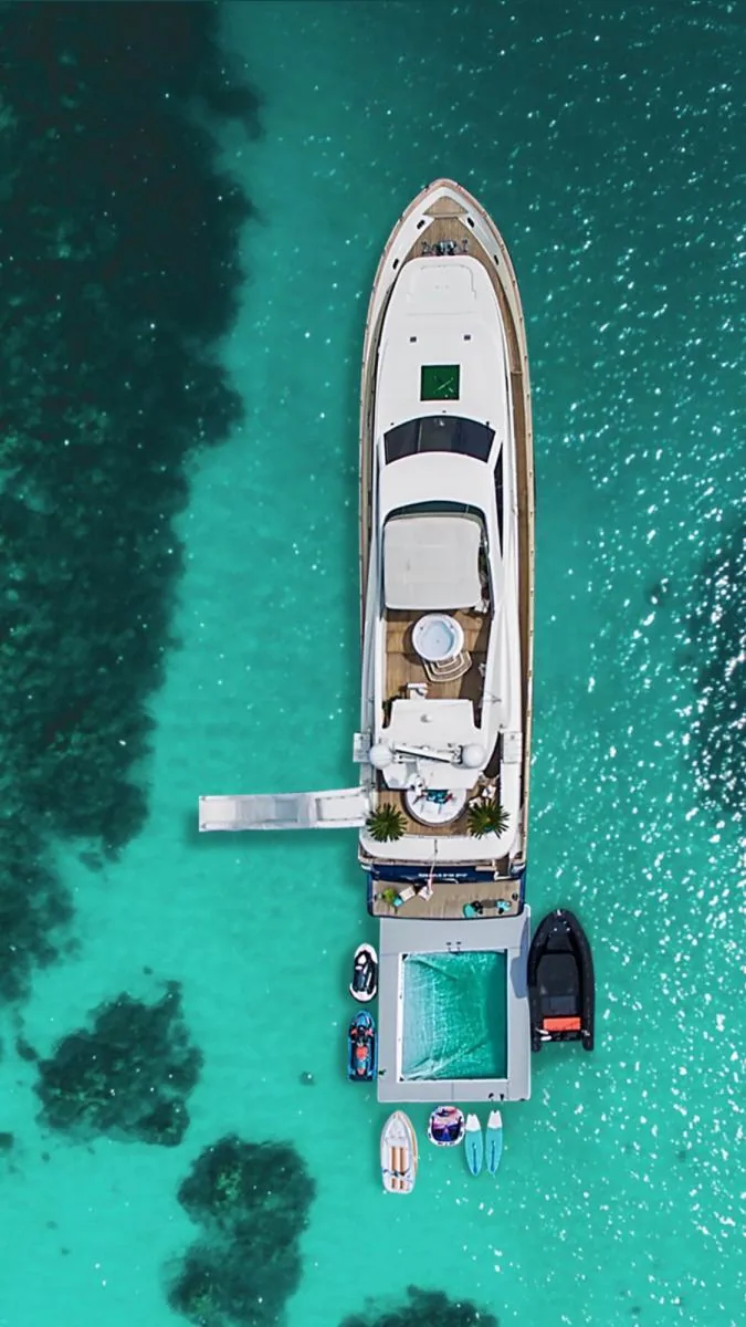 Astondoa 102 — view 5