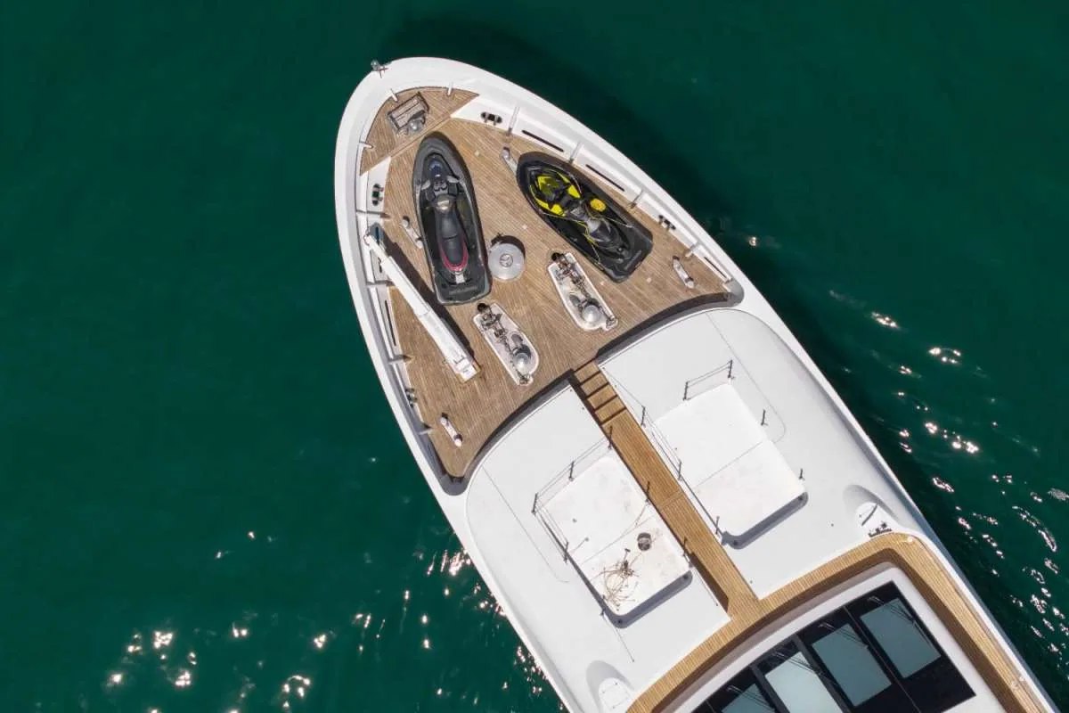 Astondoa 150 Panakeia — view 3