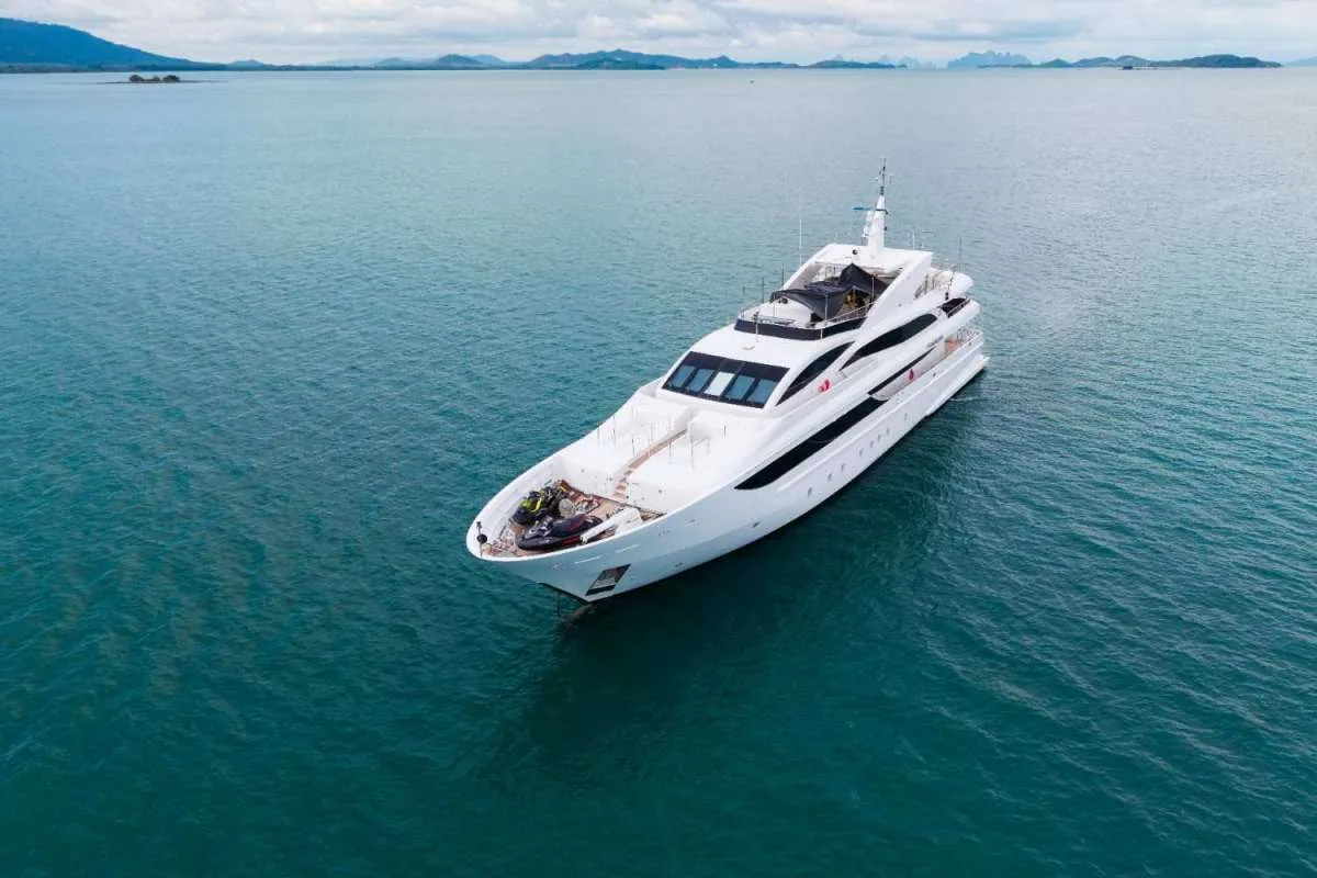 Astondoa 150 Panakeia — view 4