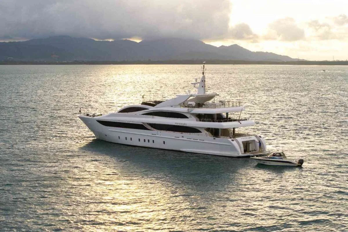 Astondoa 150 Panakeia — view 5