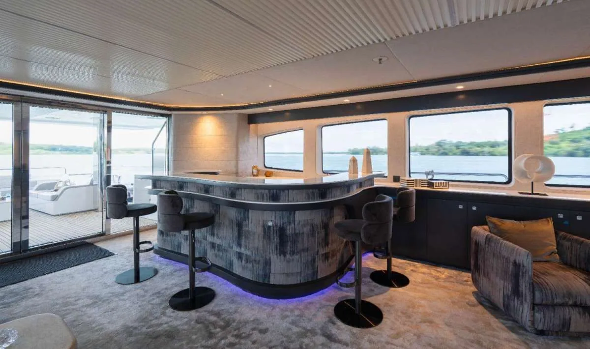 Astondoa 150 Panakeia — view 10