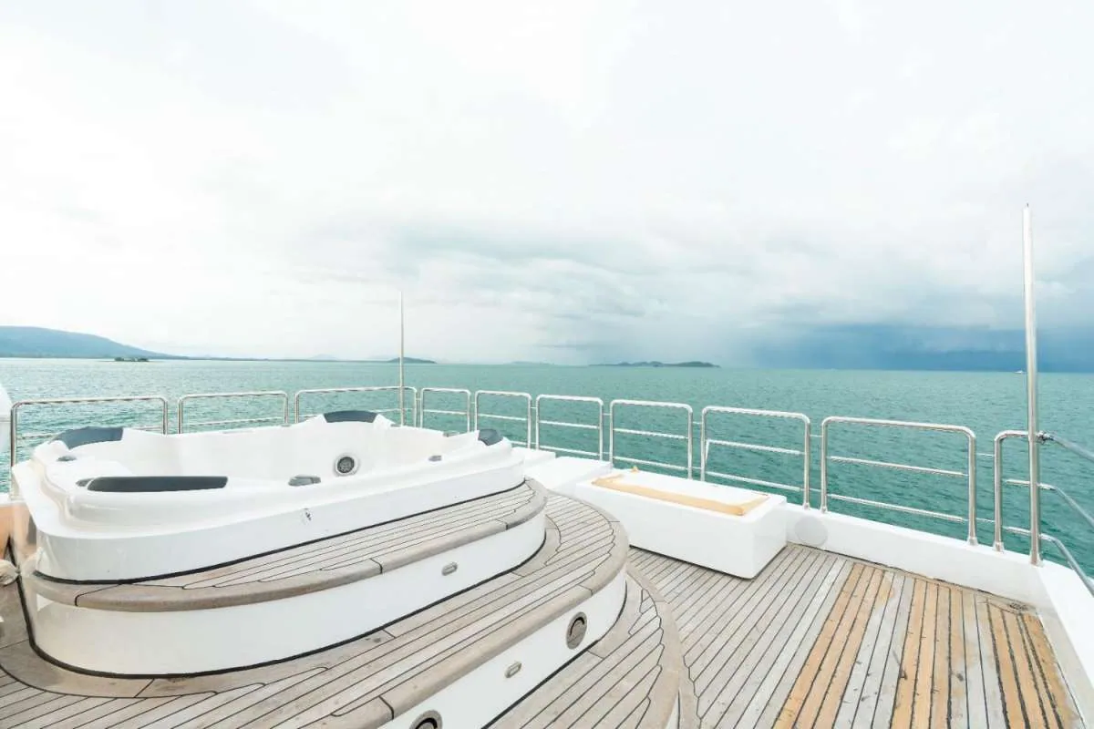 Astondoa 150 Panakeia — view 20