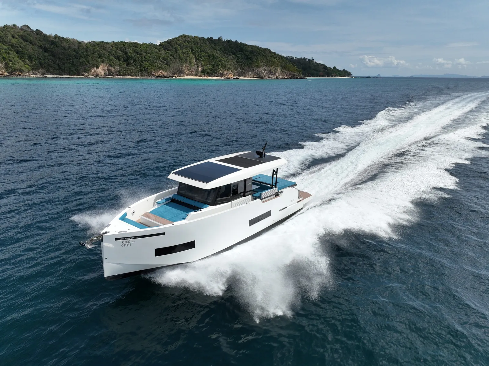 De Antonio D50 — aerial view at speed