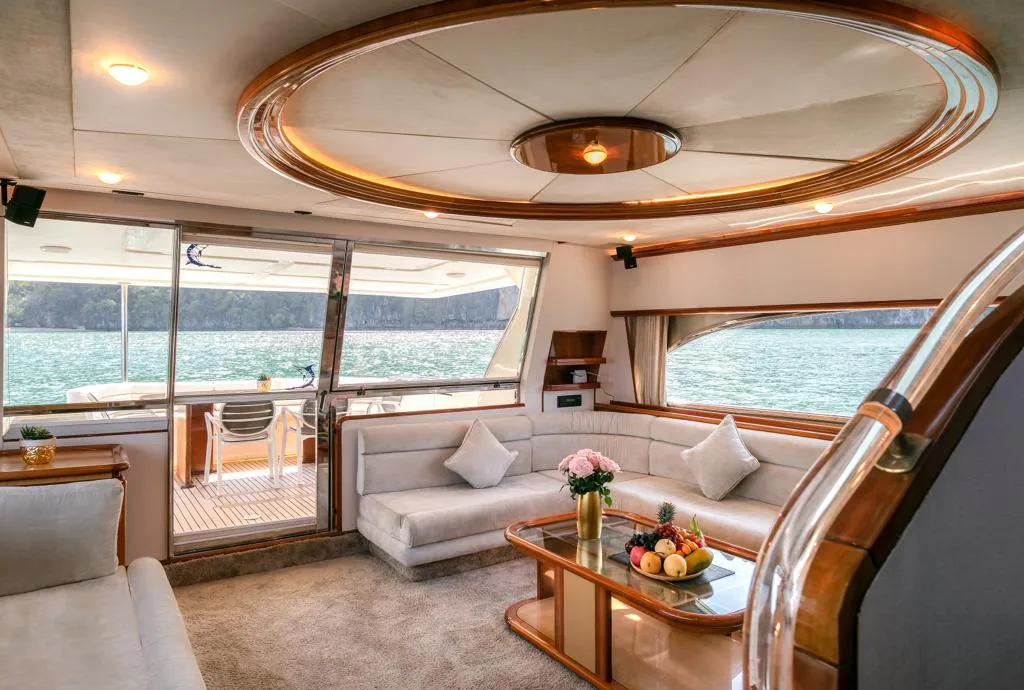Ferretti 80 — view 14