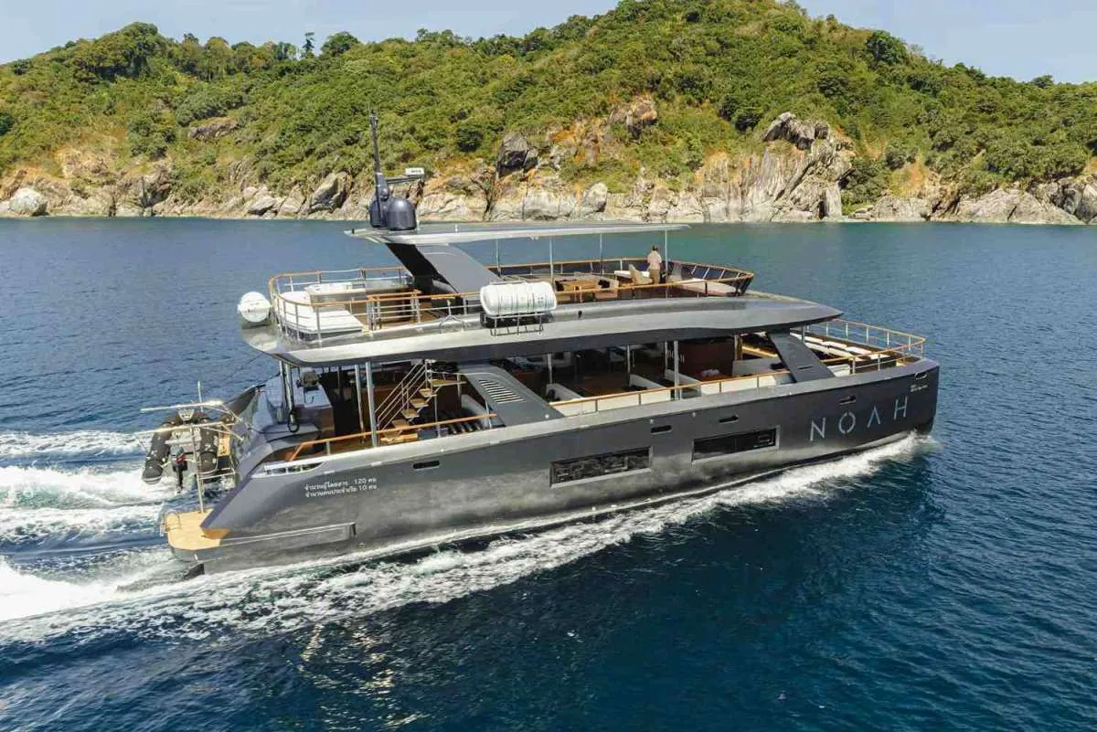 Power Cat 75 — view 3