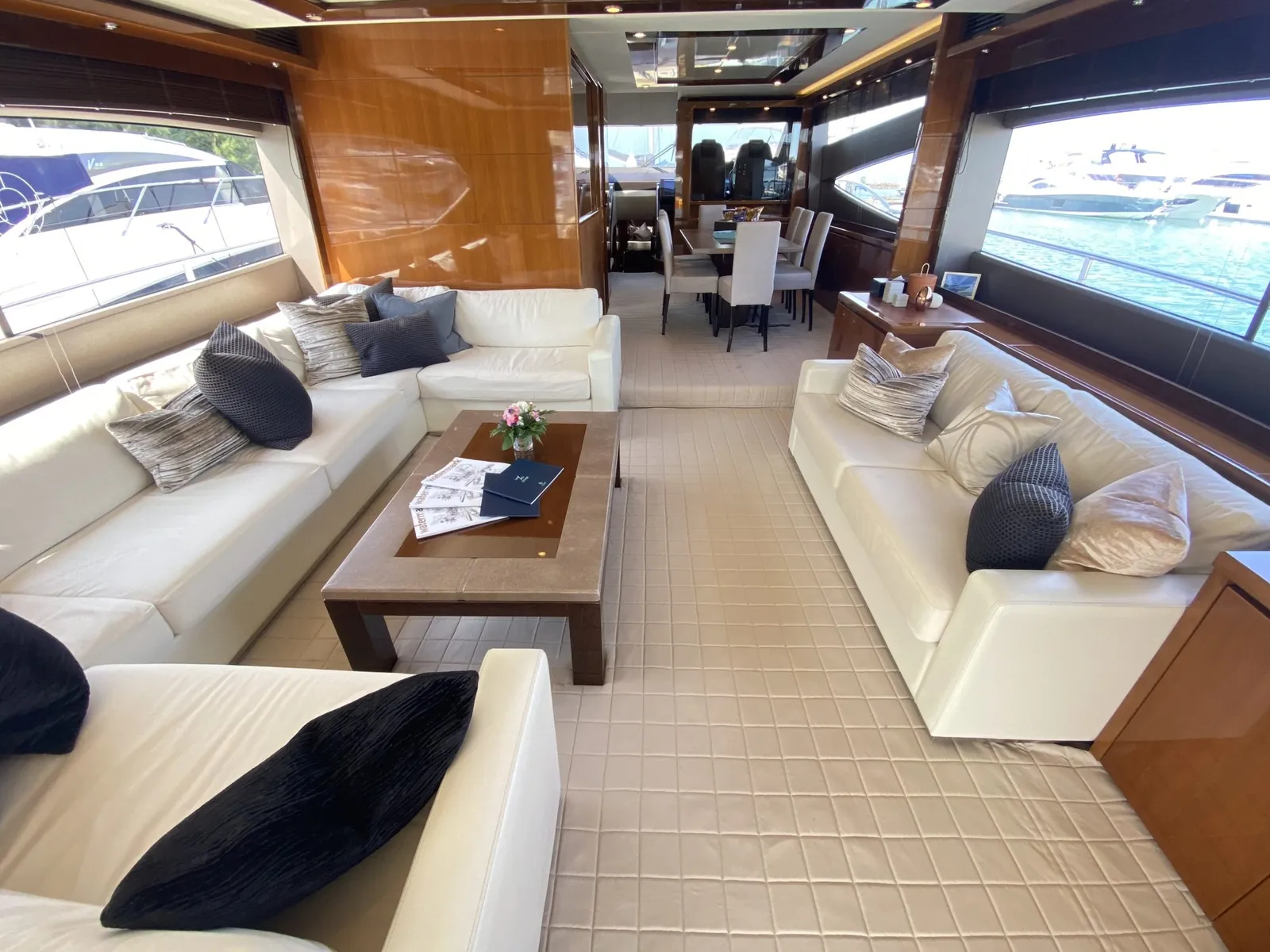 Princess 78 Maritimus — saloon