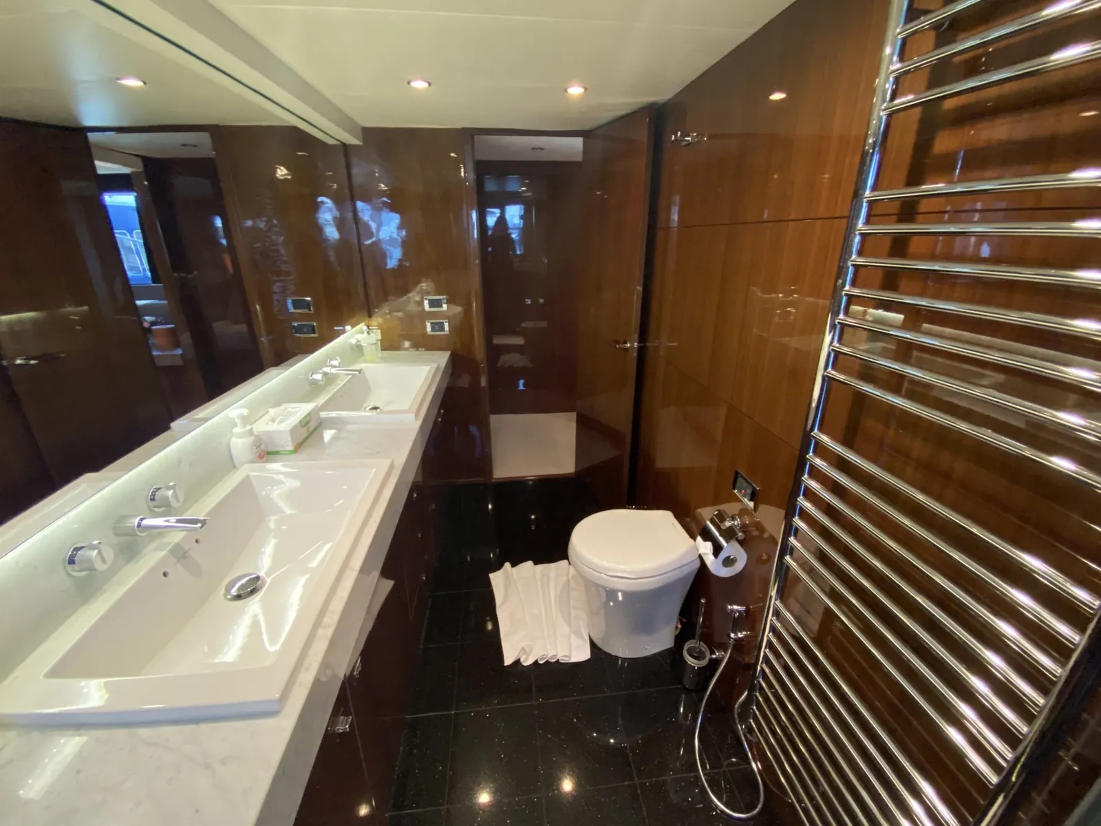 Princess 78 Maritimus — bathroom