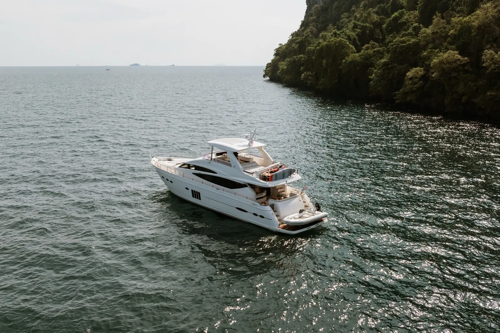 Princess 78 W.J. Lip — aerial view from astern