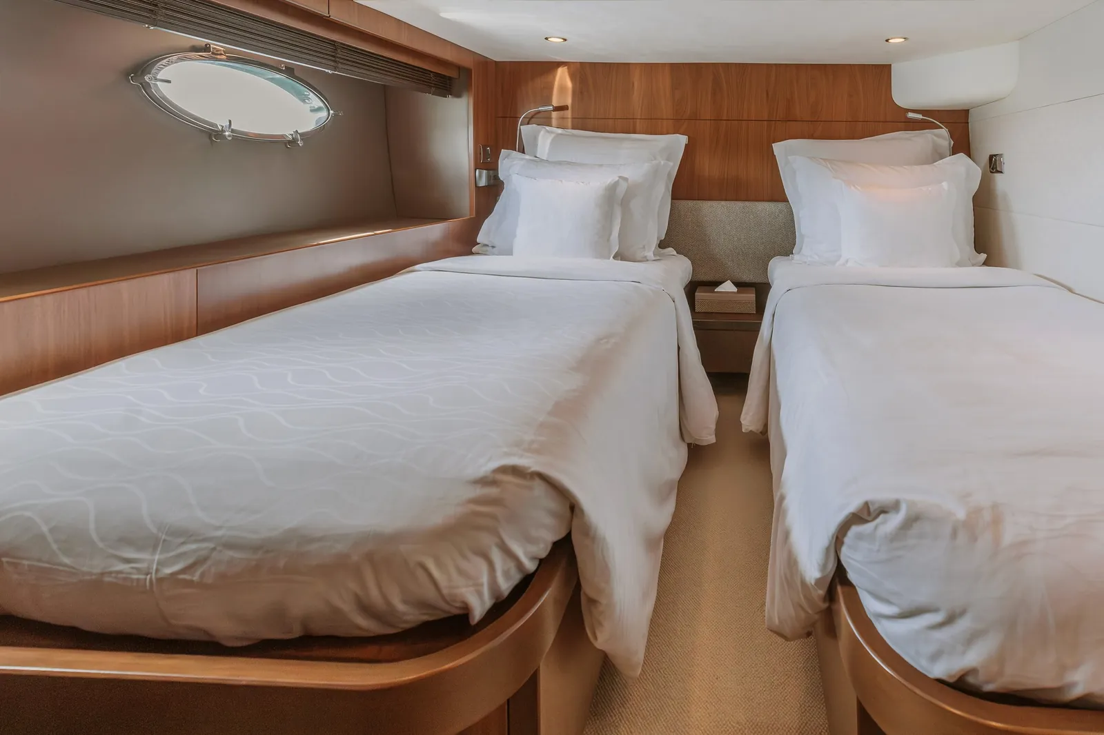 Princess 78 W.J. Lip — twin cabin