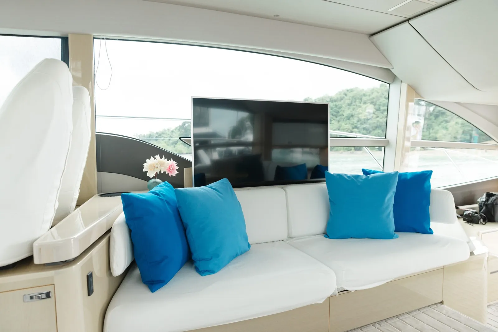 Princess F55 Risa — saloon sofa