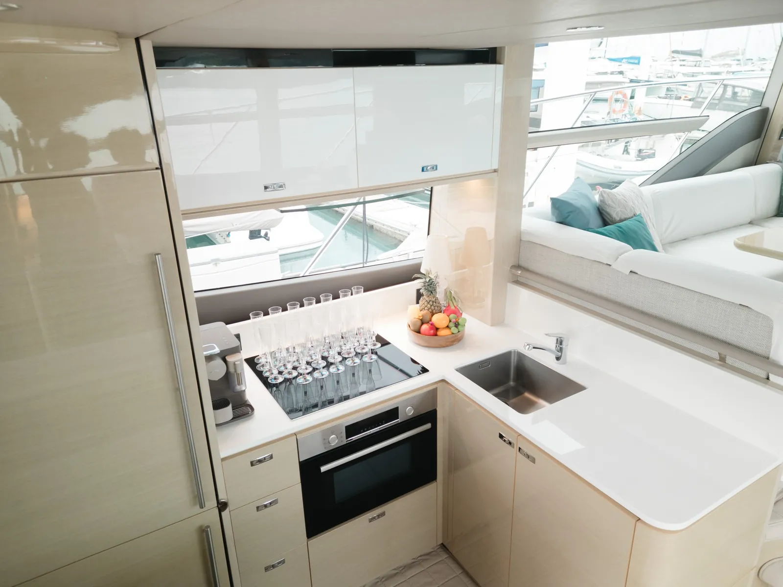 Princess F55 Risa — galley