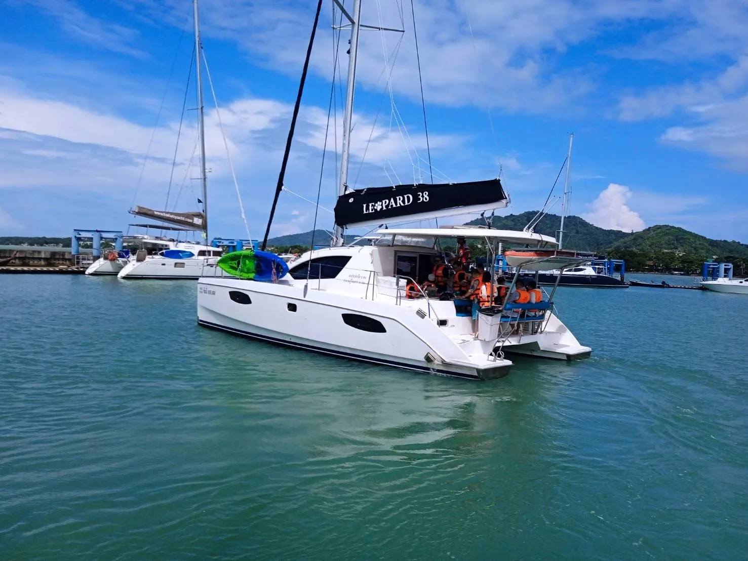 Sanny 38 — view 3