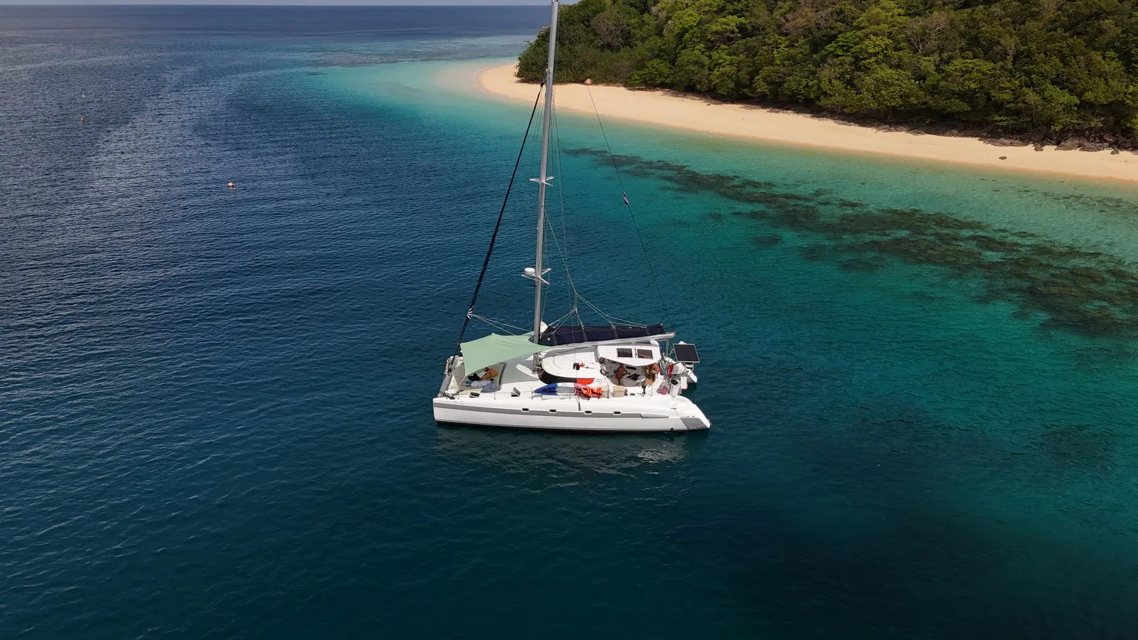 Zoe — aerial view at anchor