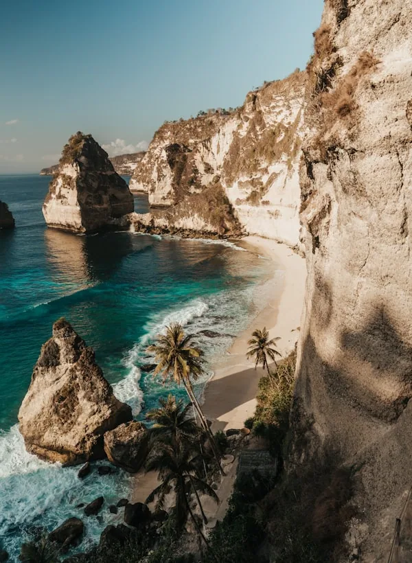 Cliffs and turquoise bay on the Indonesian coast